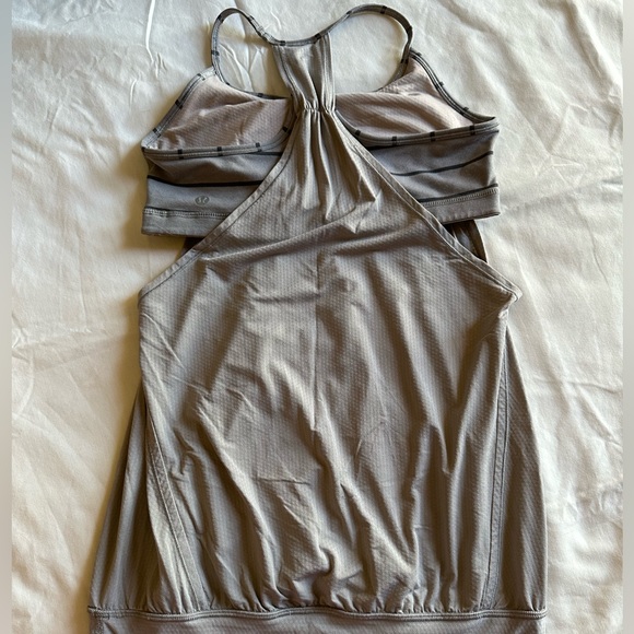Lululemon Tank - Picture 2 of 5